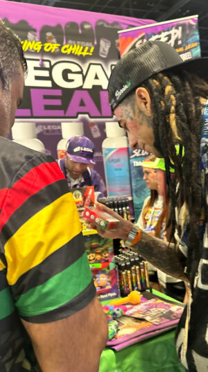champstampa_000_Checkthestar