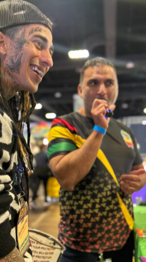 champstampa_003_Checkthestar